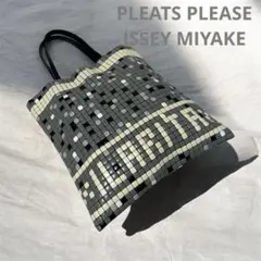 プリーツプリーズ イッセイミヤケ PLEATS PLEASE バッグ ハワイ - メルカリ