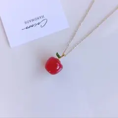 赤りんごのネックレス＊ハンドメイド