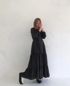 高山直子　ラバロンス　黒 ドット　長袖 ティアードワンピース　マキシ