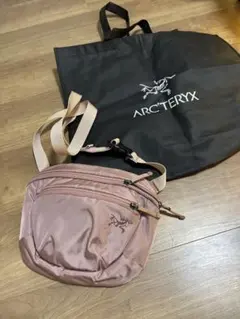 【美品】アークテリクス ショルダーバッグ ARC'TERYX（アークテリクス） ARC TERYX ヒリアドクロスボディ