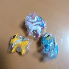 ポケモン　つまんでつなげてマスコット12　ニンフィア,シャワーズ,サンダース