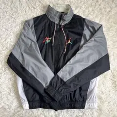 Jordan ナイロンジャケット