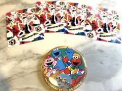 ユニバーサル・スタジオ・ジャパン 25周年セサミストリート缶バッジセット