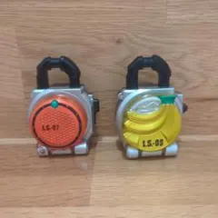 仮面ライダー ガイム　ロックシード　LS.07 & LS.08 2個セット