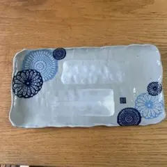 値下げ❤️山本寛斎 新品　未使用 青い模様の長方形皿