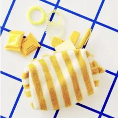 スリーコインズ　スリコ　シマシマ　マチ付きポーチ　黄色✖️白のサムネイル