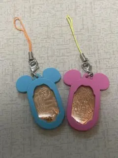 東京ディズニーリゾート スーベニアメダル ストラップ 2点　2010年のサムネイル
