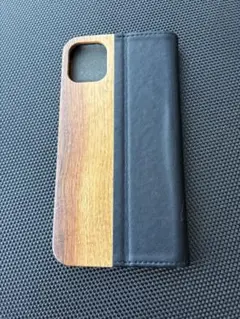 手帳型ケース 木材と合成皮革