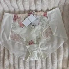 尃用Triumph 花柄レースショーツ Lサイズ