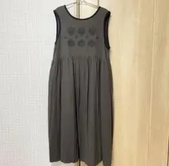 新品✨サマンサモスモス リネン混 胸元レース貼り ノースリワンピース 