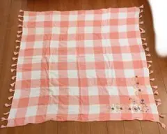 超美品 大判ピンクチェックマフラー刺繍付き