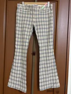 【BURBERRY BLUE LABEL】チェック柄パンツ