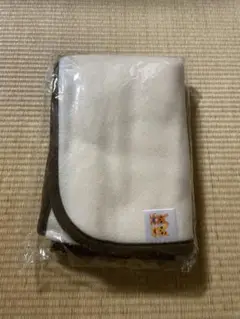 フリースブランケット クリーム色とブラウン