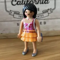 新品プレイモービル PLAYMOBIL オレンジのフレアスカートの女性のサムネイル