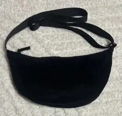 UNIQLO ユニクロ　ラウンドミニショルダーバッグ　コーデュロイ　ブラック