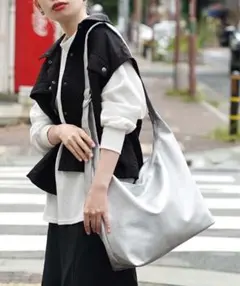 さ*)様 ショルダーバッグ