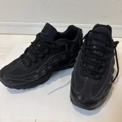 NIKE エアマックス 95 GSトリプルブラック 23cm（24㎝表示）