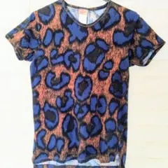 【イタリア製】ヴィヴィアンウエストウッド レオパード Tシャツ ライカのサムネイル