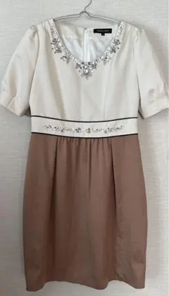 最終値下げ　QUEENSCOURT ワンピース　フォーマル用にも！