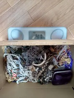 Item thumbnail for item c00490d4-b1c0-4d28-a78c-35c0eec783d6