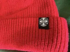 USA インディペンデントIndependent Trucksニット帽　レッド