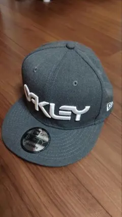 Oakley 9FIFTY グレーキャップ　ニューエラ