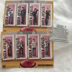 StrayKids FC 特典エンボス　ステッカー　スキズ　ペンミ　ポストカード