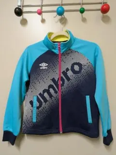 umbro/アンブロ　ジュニア　ジャージ　120㎝　E580