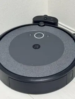 iRobot Roomba i5 ロボット掃除機 本体のサムネイル