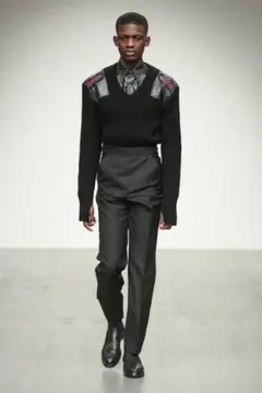 JOHN LAWRENCE SULLIVAN ブラックニット 18awのサムネイル