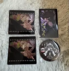 鬼滅の刃 ダイニング　甘露寺蜜璃　伊黒小芭内　クリアカード ブロマイド　缶バッジ