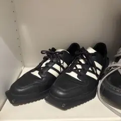 adidas FORUM SQ W エナメル 黒 26.5cm 新品 箱付 - メルカリ