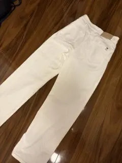 WEEKEND MaxMara ホワイト デニムパンツ　Sサイズ　7号のサムネイル