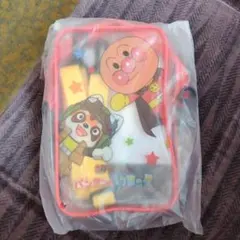 映画 それいけ！アンパンマン パンタンと約束の星 前売り特典 ポーチ