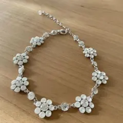 Item thumbnail for item b9f80091-1b1f-4dbd-bbed-83d71095e60f