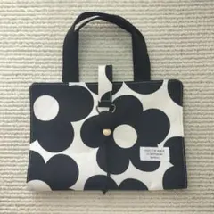 1224 レビューブックカバー　ハンドメイド