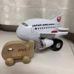 くるピカエイトJAL飛行機おもちゃ日本航空動作確認済みANA木材のサムネイル