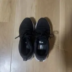 Nike ブラック ランニングシューズ