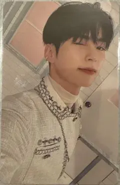 ZB1 ハンビン MELTINGPOINT 封入 トレカ