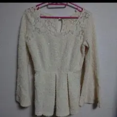 新品・未使用☆CECIL McBEEトップス☆