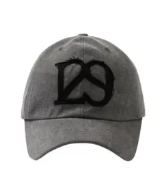 ILLIGO 129 Applique Ball Cap Deep チャコール