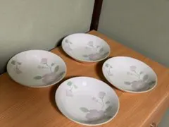 美濃焼　花絵　花柄皿 4枚セットのサムネイル