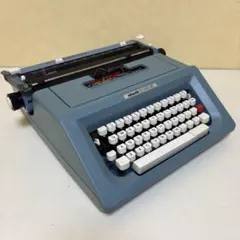 l*i様 UnderwoodOlivettiLettera 22 タイプライター - メルカリ