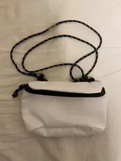 Item thumbnail for item a6e956a4-a955-422a-9134-e64ffb53d10c