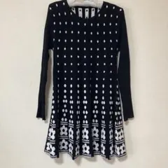 ニットワンピース