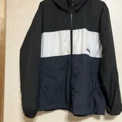 美品FILA フード付きジャンパー ユニS 黒/白ネイビー　男女兼用