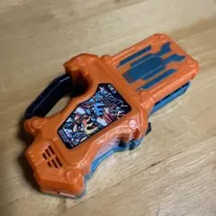 Item thumbnail for item 807dcd5a-250e-4090-aeb1-52de9ddfe051