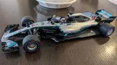 スパーク1/18メルセデスAMG W08 L.ハミルトン ワールドチャンピオン
