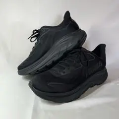 (未使用)HOKA ブラック ランニングシューズ　クリフトン9 ワイド