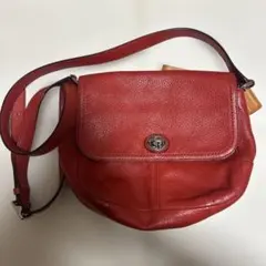 COACH レッド ショルダーバッグ